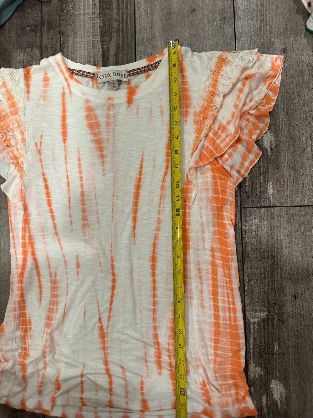 Knox Rose White & Tangerine 🍊 Tie-Dye Lace Ruffle Sleeve Top